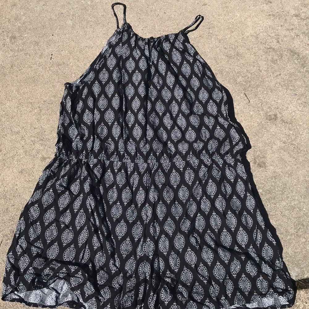 Romper - Picture 3 of 4
